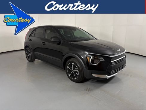New 2026 Kia Niro LX FWD image 1