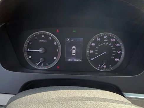 Used 2015 Hyundai Sonata SE w/ Option Group 09 FWD image 12