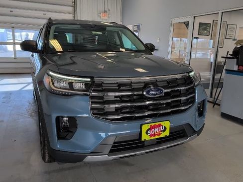 New 2026 Ford Explorer Active AWD/4WD image 39