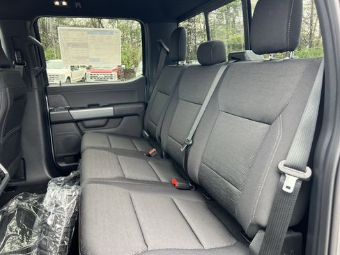 New 2026 Ford F150 XLT w/ Equipment Group 302A MID AWD/4WD image 24