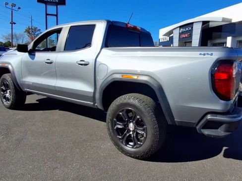 Used 2023 GMC Canyon Elevation w/ Elevation Premium Package image 4