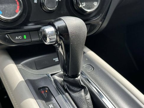 Used 2017 Honda HR-V LX image 27