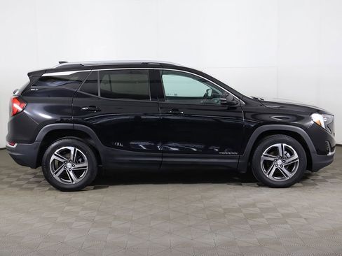 Used 2020 GMC Terrain SLT AWD/4WD image 16