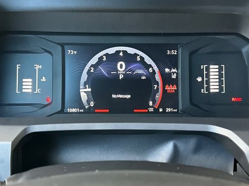 Certified 2026 Toyota Tacoma SR5 AWD/4WD image 23
