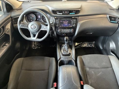 Used 2022 Nissan Rogue Sport S FWD image 19