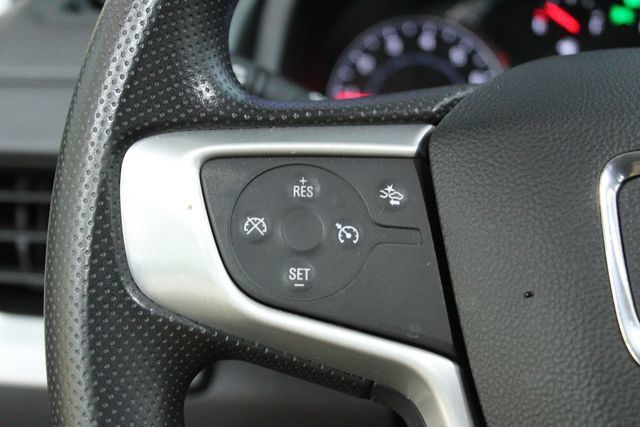 Used 2024 GMC Terrain SLE w/ LPO, Floor Liner Package FWD image 16