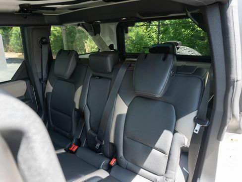 New 2026 Ford Bronco Big Bend w/ Black Diamond Package AWD/4WD image 17