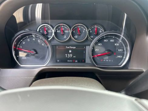 Used 2019 Chevrolet Silverado 1500 LTZ AWD/4WD image 12