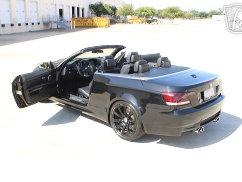 Used 2009 BMW M3 Convertible RWD image 23