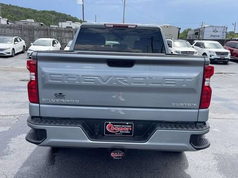 Used 2025 Chevrolet Silverado 1500 Custom RWD image 3
