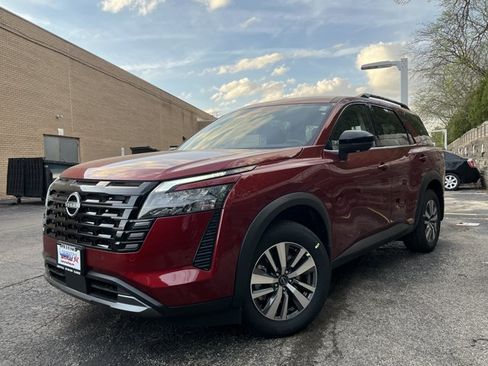 New 2026 Nissan Pathfinder SL AWD/4WD image 35