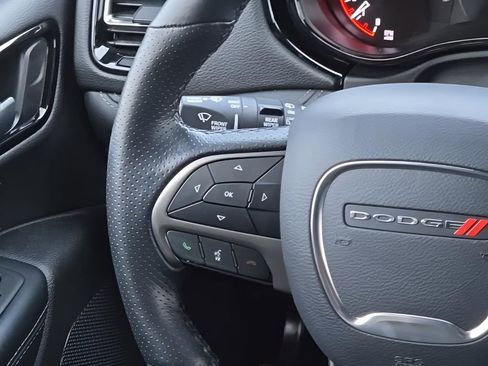 Used 2024 Dodge Durango SXT AWD/4WD image 25