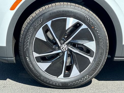 Used 2022 Volkswagen ID.4 Pro AWD/4WD image 27