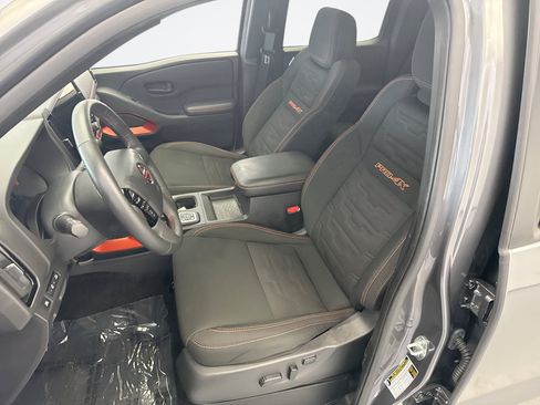 Used 2026 Nissan Frontier PRO-4X AWD/4WD image 11