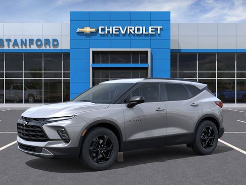 New 2026 Chevrolet Blazer LT image 2