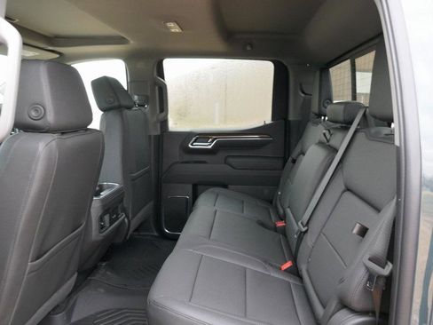 New 2026 Chevrolet Silverado 1500 LT Trail Boss w/ Convenience Package II image 12