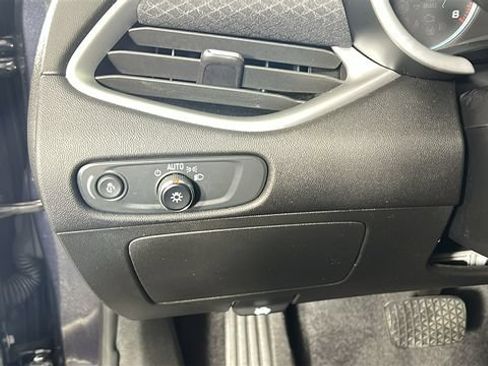 Used 2023 Chevrolet Malibu LS FWD image 19