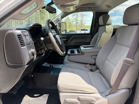 Used 2017 GMC Sierra 3500 4x4 Regular Cab w/ Sierra Convenience Package image 11