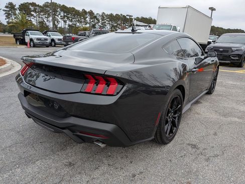 Certified 2024 Ford Mustang Premium image 3