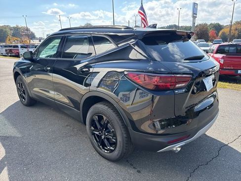 New 2025 Chevrolet Blazer LT w/ Convenience Package image 4