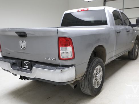 Used 2024 RAM 2500 Big Horn AWD/4WD image 4