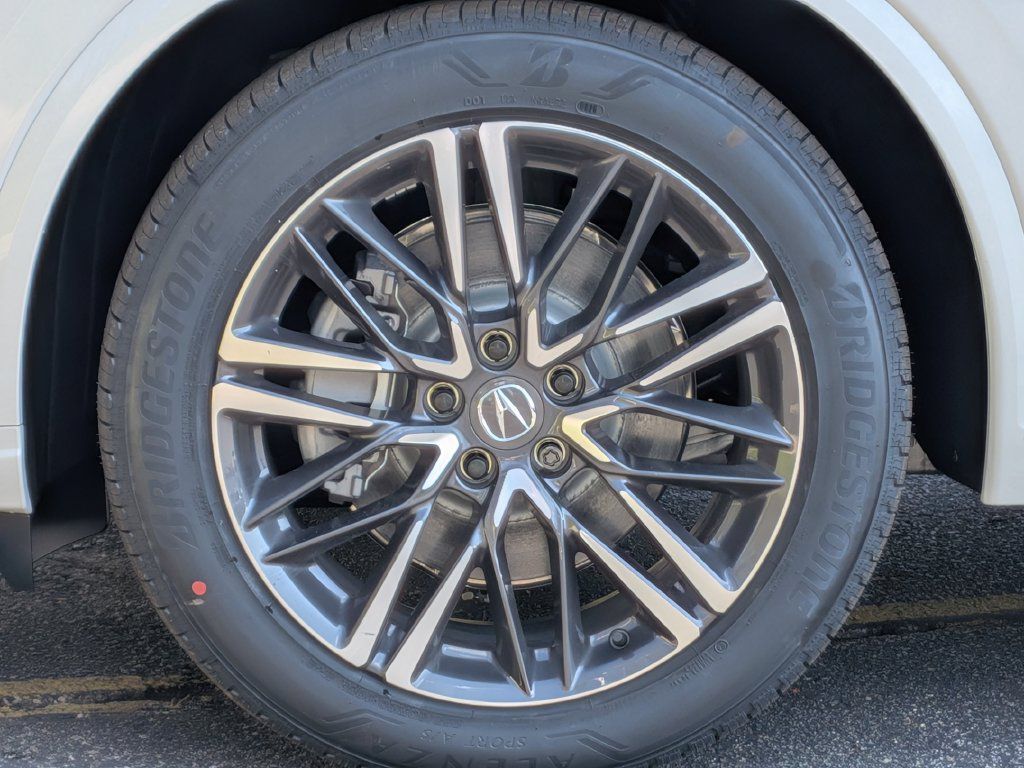 Used 2026 Acura MDX w/ Advance Package AWD/4WD image 11