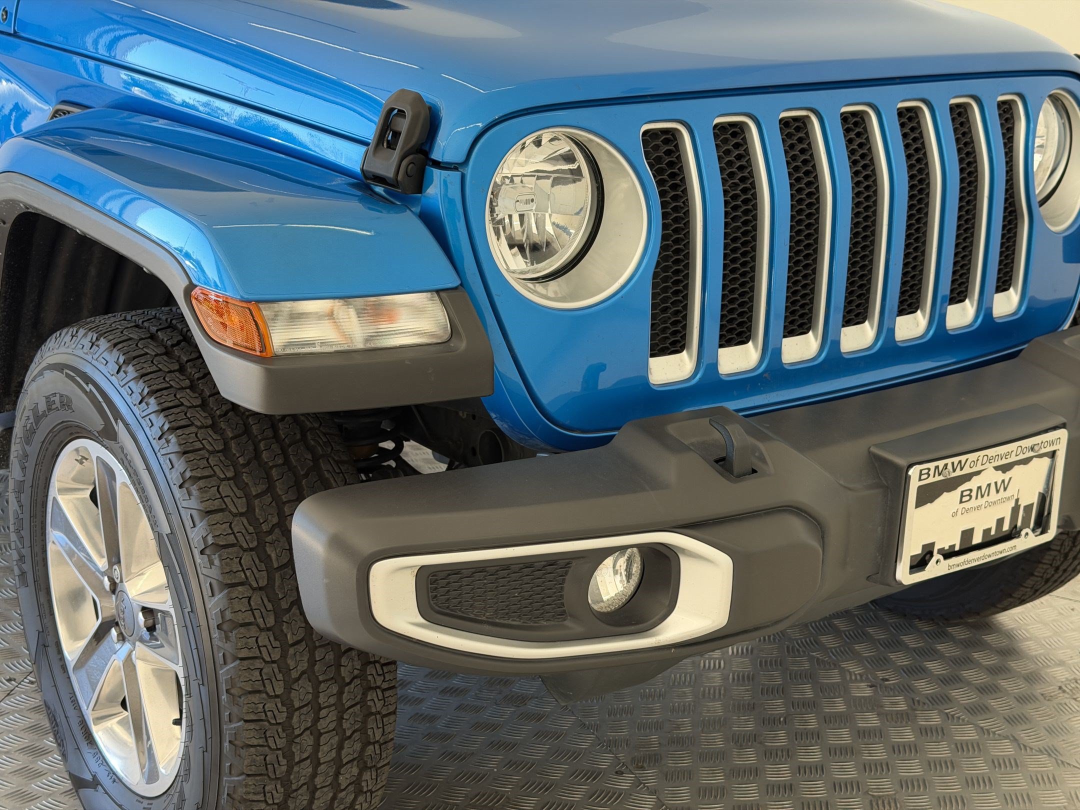 Used 2021 Jeep Wrangler Unlimited Sahara AWD/4WD image 11
