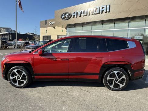 Certified 2026 Hyundai Ioniq 9 Limited w/ Tow & Go Package image 2