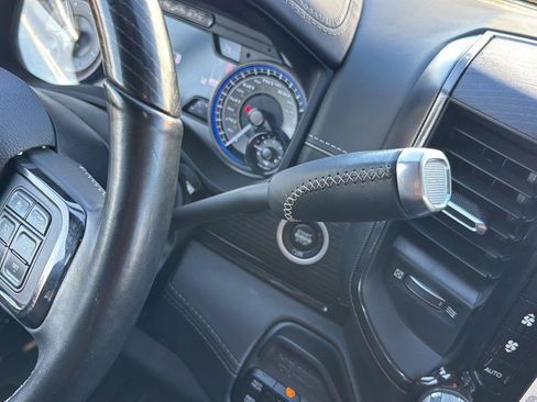 Used 2022 RAM 2500 Limited AWD/4WD image 15