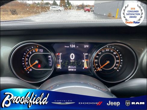 Used 2023 Jeep Gladiator Overland image 31