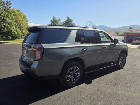 Used 2023 Chevrolet Tahoe Z71 w/ Luxury Package AWD/4WD image 4