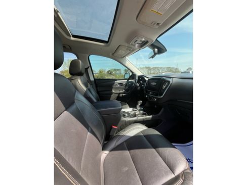 Used 2021 Chevrolet Traverse Premier image 9