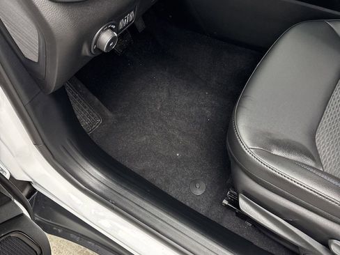 New 2026 Jeep Compass Latitude image 14