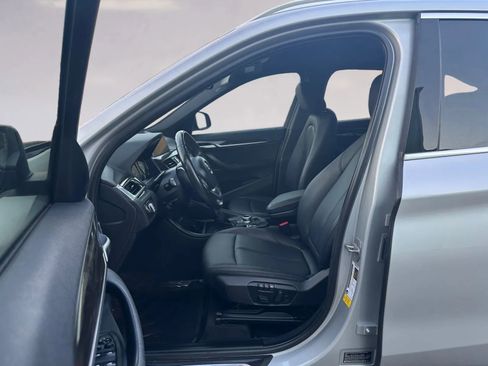 Used 2018 BMW X1 sDrive28i w/ Convenience Package image 11