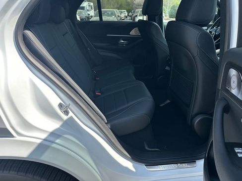 New 2026 Mercedes-Benz GLE 450 4MATIC image 17