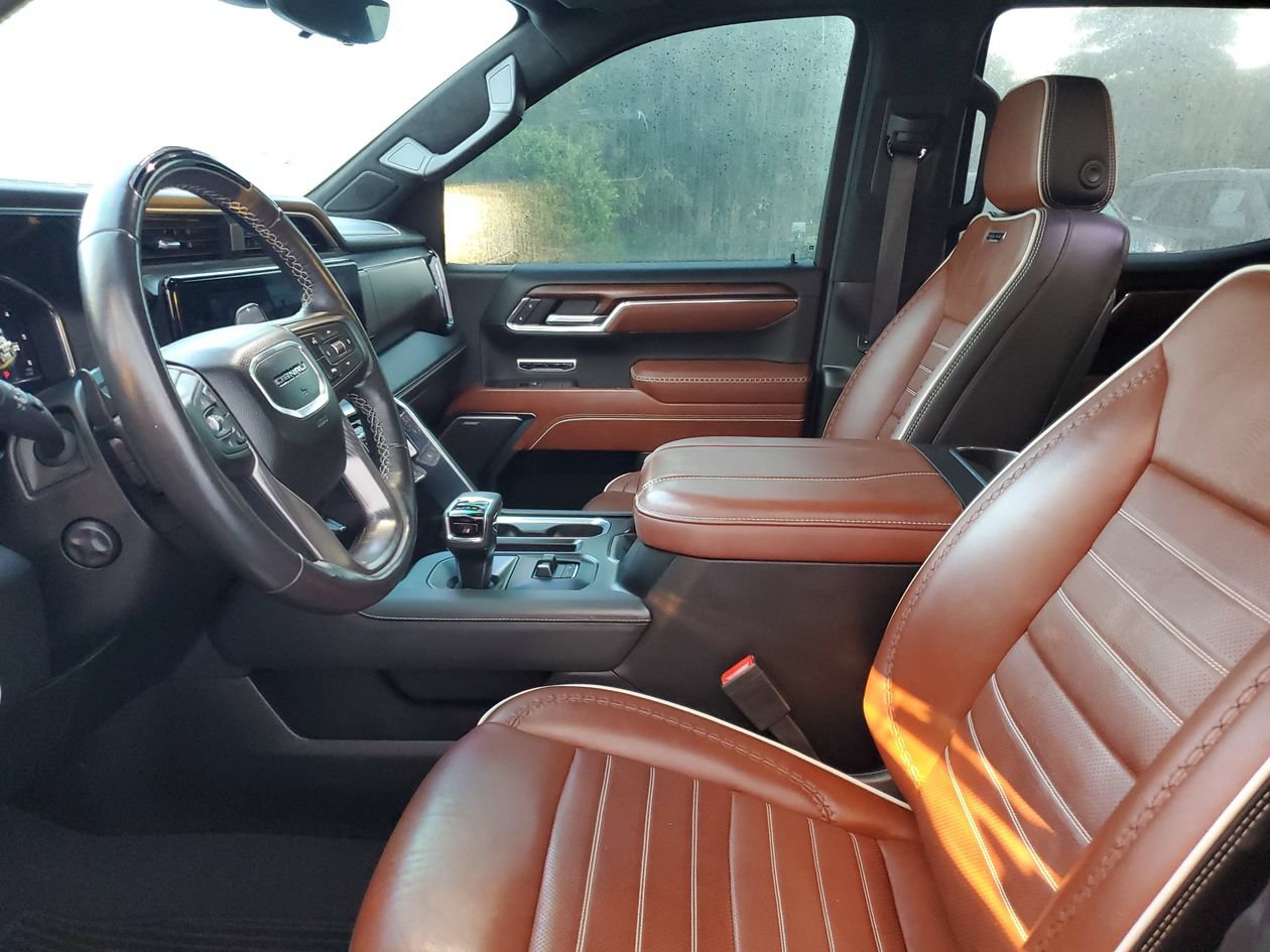 Used 2024 GMC Sierra 1500 Denali Ultimate AWD/4WD image 19