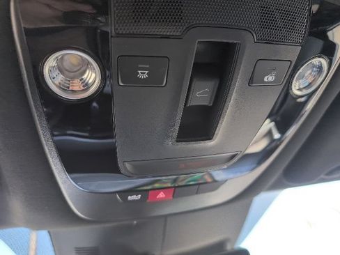 Used 2025 Kia Sorento SX Prestige AWD/4WD image 26