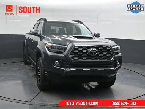 Used 2023 Toyota Tacoma TRD Sport w/ Advanced Technology Package image 5