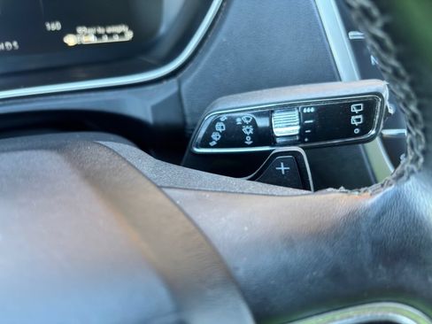 Used 2019 Lincoln Nautilus Reserve AWD/4WD image 25