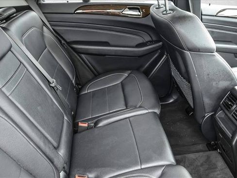 Used 2015 Mercedes-Benz ML 250 BlueTEC 4MATIC image 26