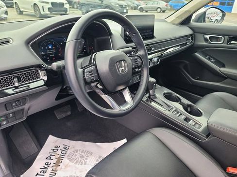 Used 2024 Honda Civic Touring image 7