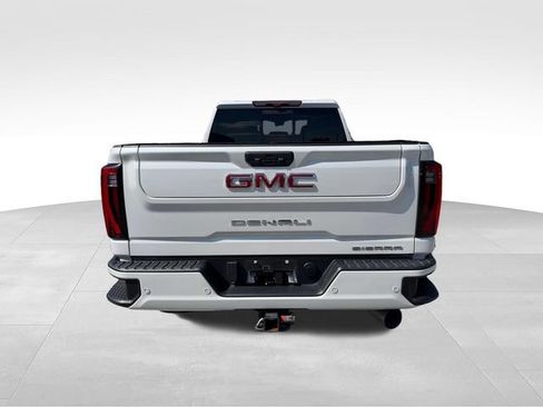 Used 2024 GMC Sierra 2500 Denali w/ Denali Reserve Package AWD/4WD image 6