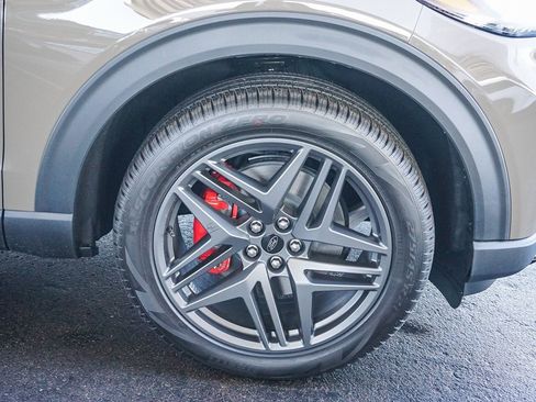 New 2026 Ford Explorer ST image 9