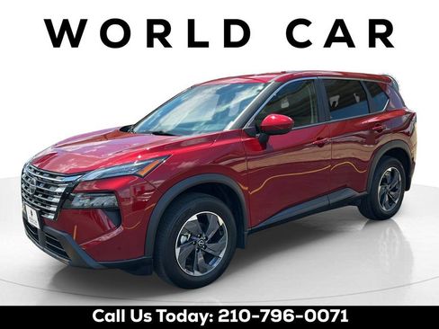Used 2026 Nissan Rogue SV FWD image 3