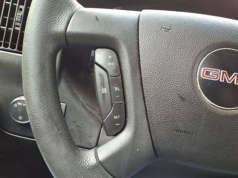 Used 2020 GMC Savana 2500 w/ Driver Convenience Package image 23
