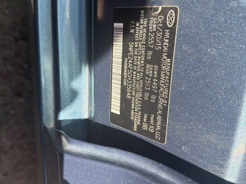Used 2016 Hyundai Sonata SE FWD image 2