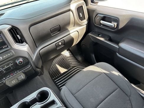 Used 2020 Chevrolet Silverado 1500 Custom Trail Boss w/ Custom Convenience Package image 16