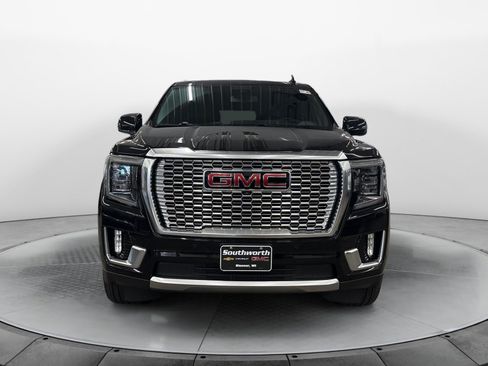 Used 2024 GMC Yukon Denali AWD/4WD image 7