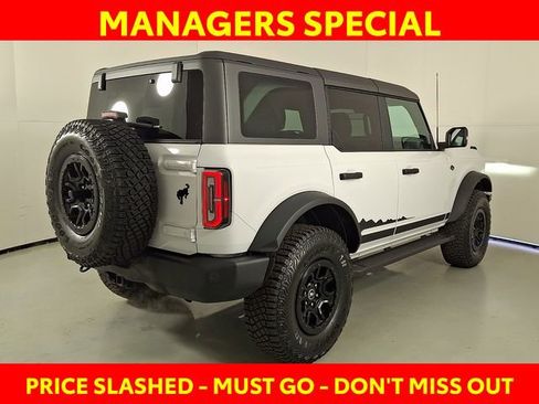 Used 2023 Ford Bronco Wildtrak image 8