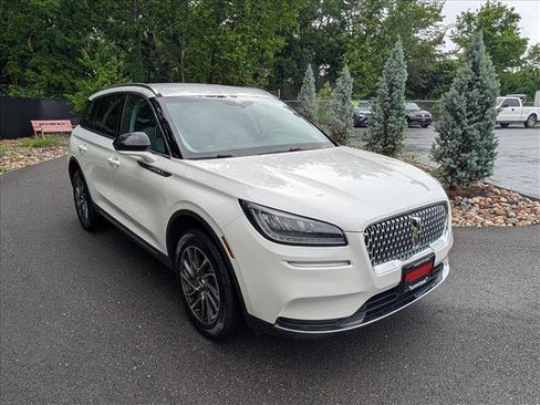 Used 2020 Lincoln Corsair AWD w/ Equipment Group 101A image 7